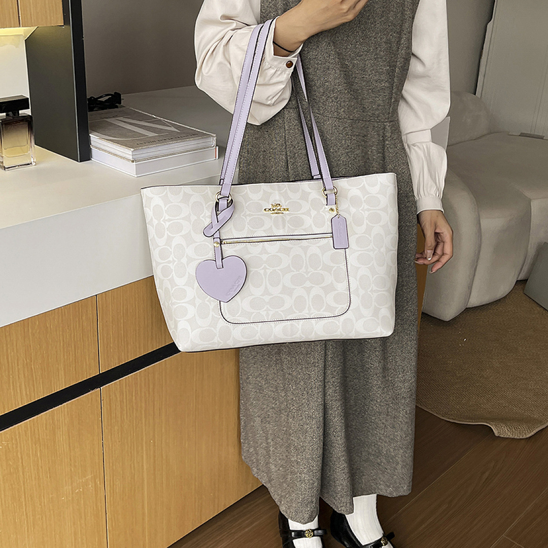 Coach Station Tote Bag · EC6672 — תמונה 25