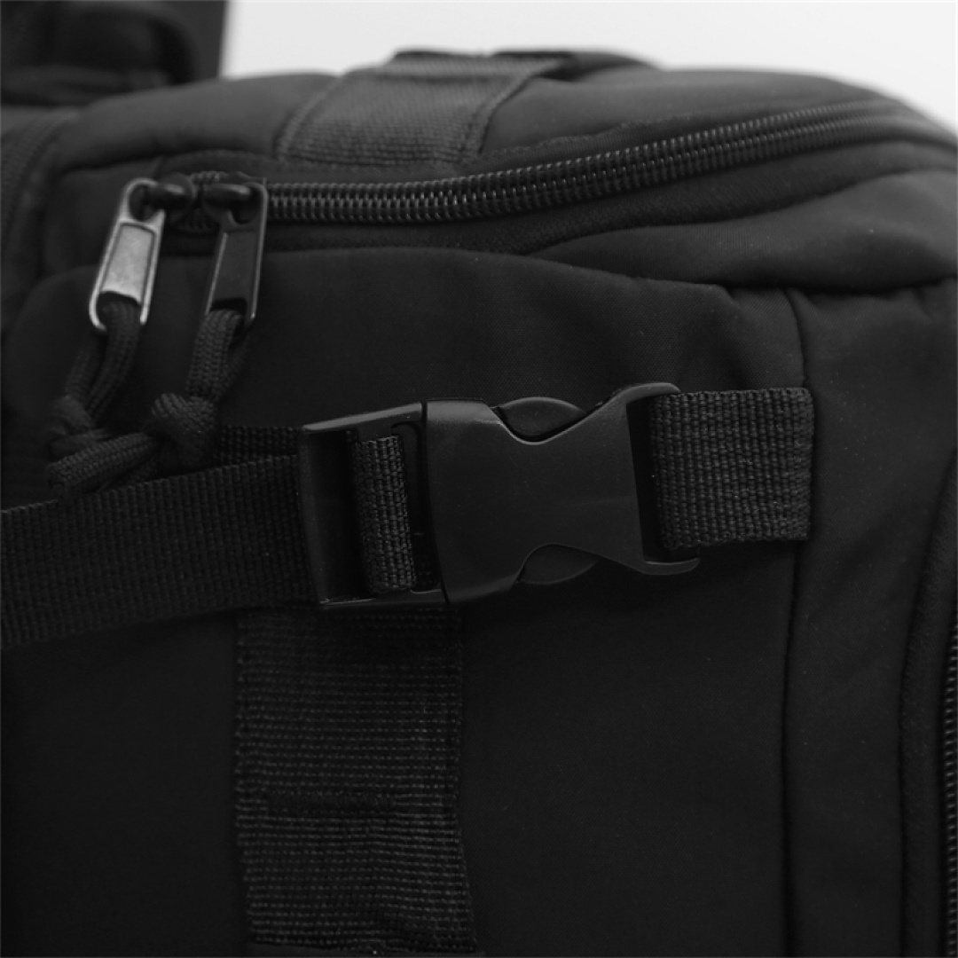 The North Face Base Camp Fuse Box · ET0756 — תמונה 18