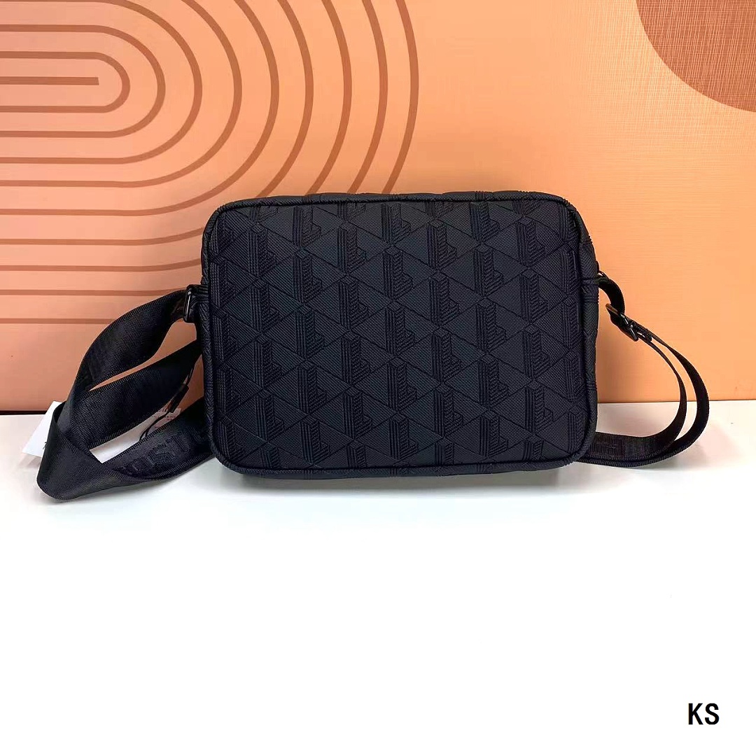 Lacoste Small The Blend Reporter Bag · KL82432 — תמונה 9