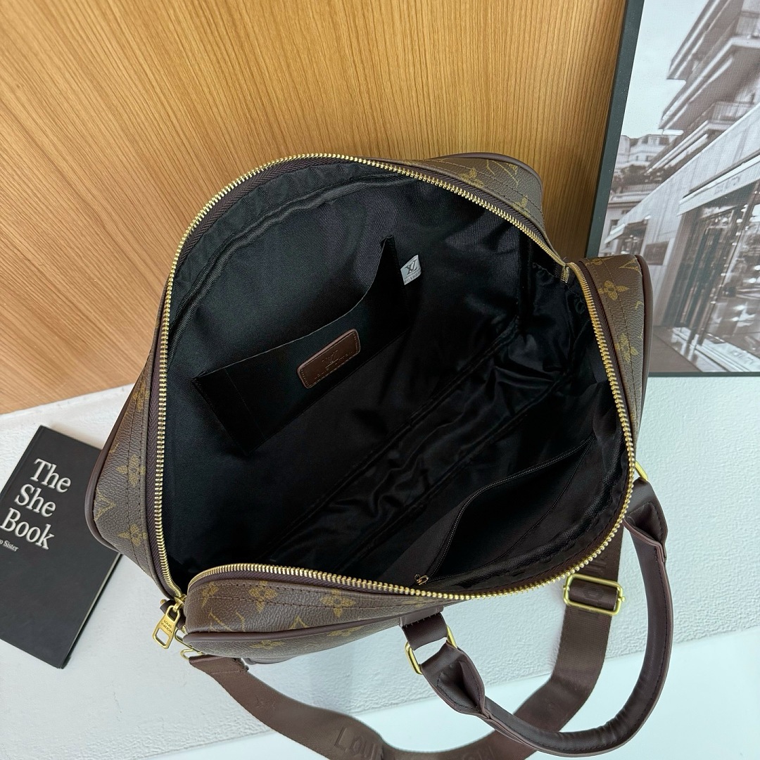 Louis Vuitton Cupertino · EL85008 — תמונה 9