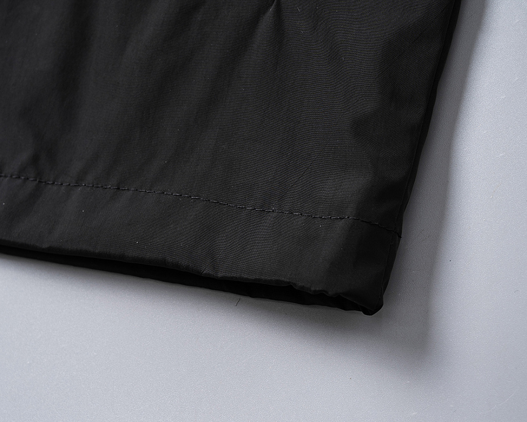 Prada Re-Nylon Hooded Jacket · PD25072 — תמונה 8