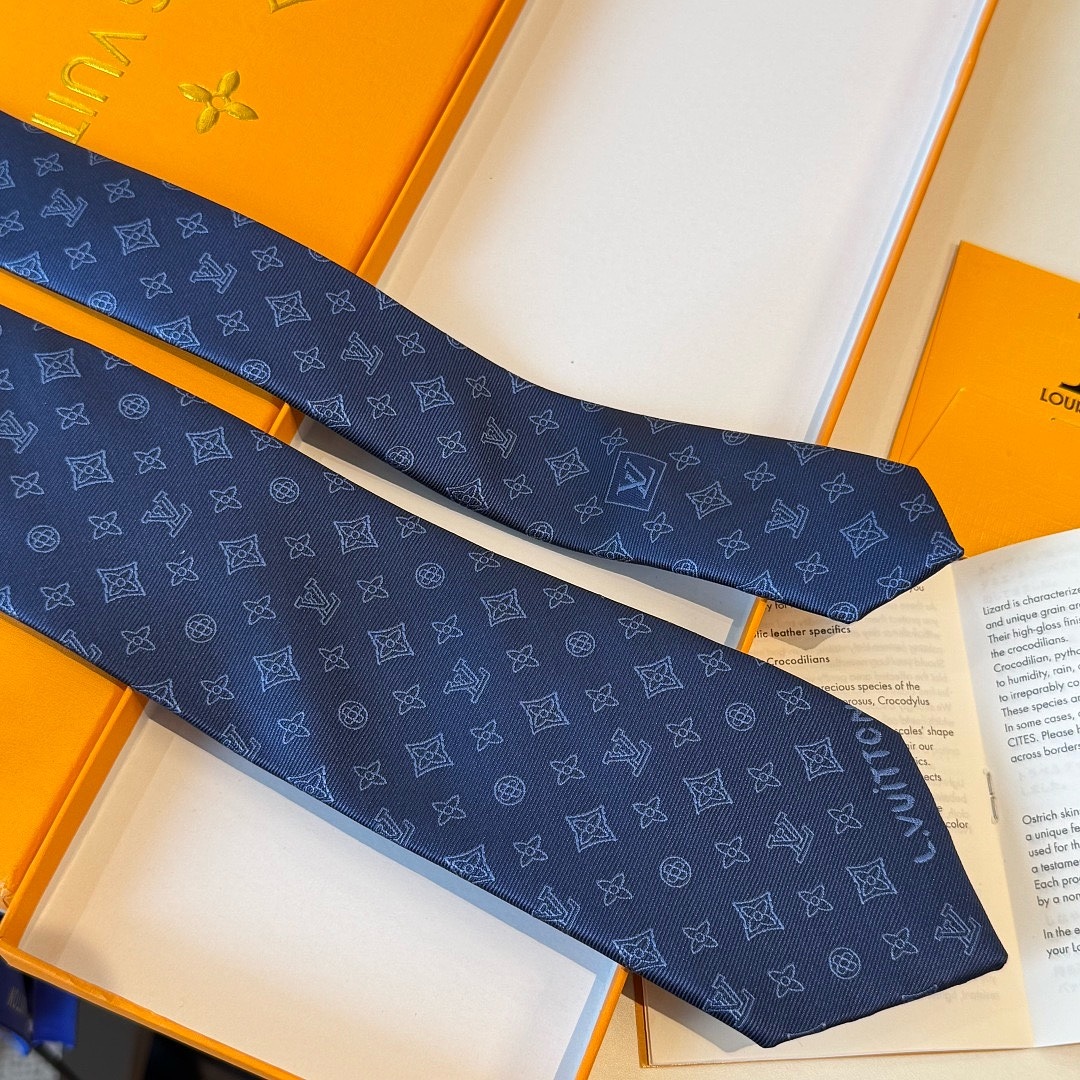 Louis Vuitton Mini Monogram Spaced Out Tie · WL54016 — תמונה 18