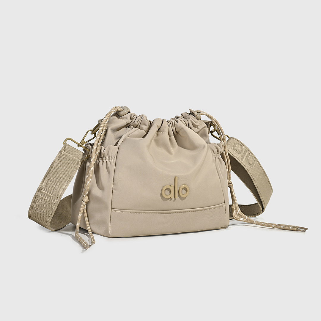 Alo Yoga Tactical Explorer Bucket Bag · WA14033 — תמונה 18