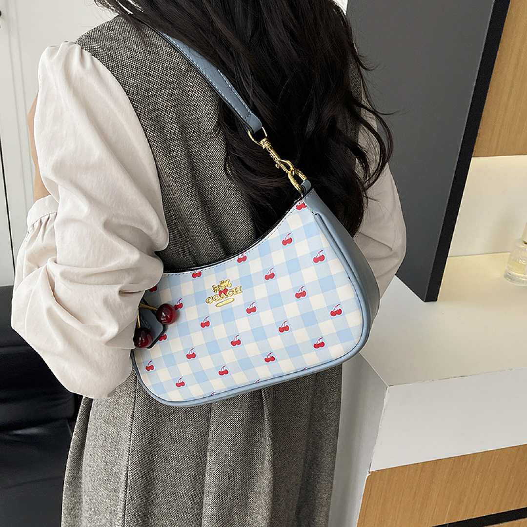Coach Nolita 19 With Gingham Print · EC6669 — תמונה 16