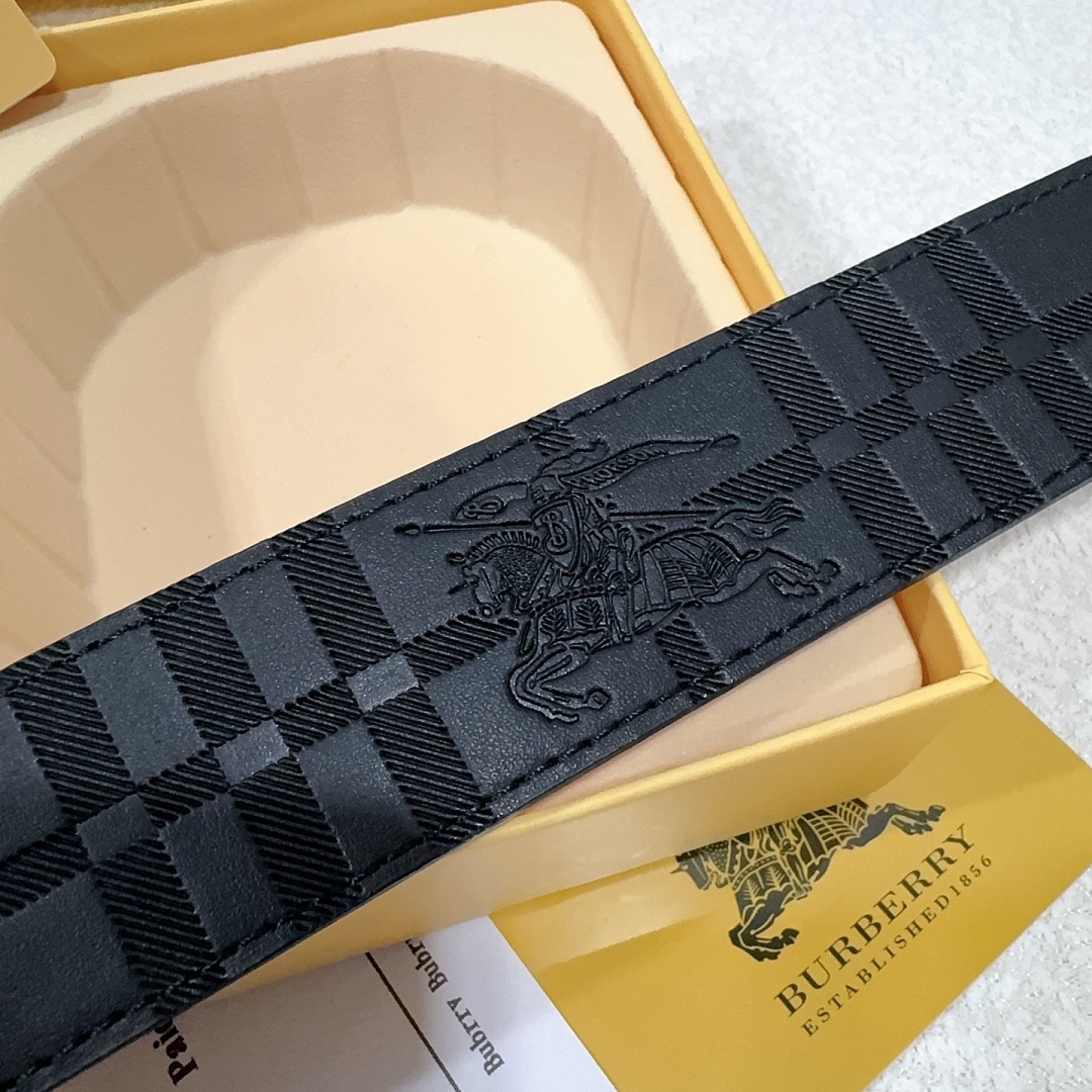 Burberry TB Check Reversible Belt · EB0814 — תמונה 15