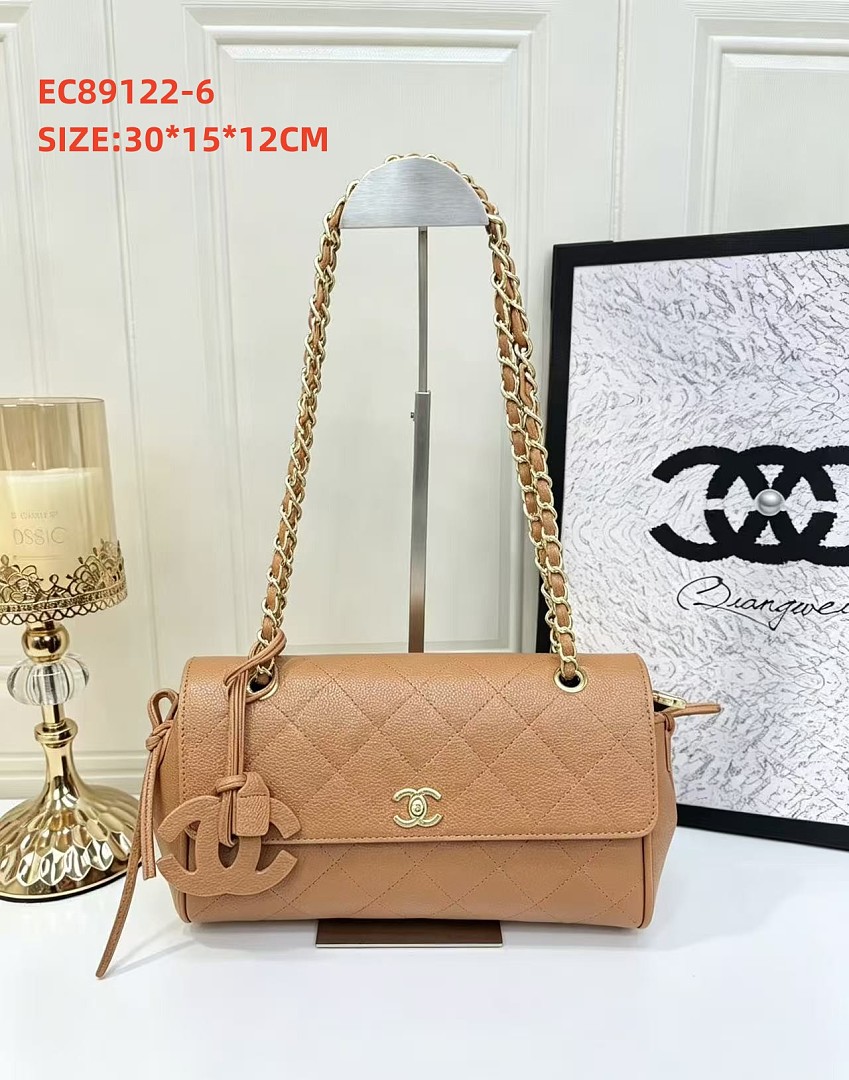 Chanel Business Affinity Flap Bag · EC89122