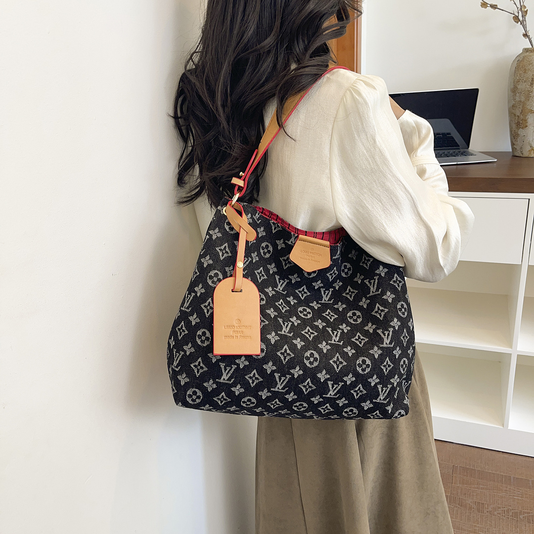 Louis Vuitton Carryall MM · EL6629 — תמונה 13