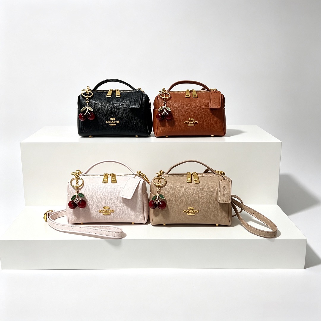 Coach Mini Carey Crossbody Bag · EC80222 — תמונה 6