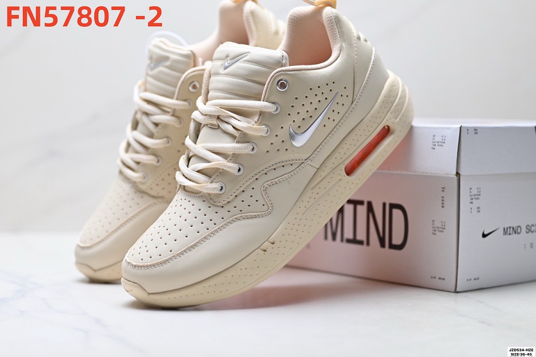 Nike — סניקרס · FN57807 — תמונה 16