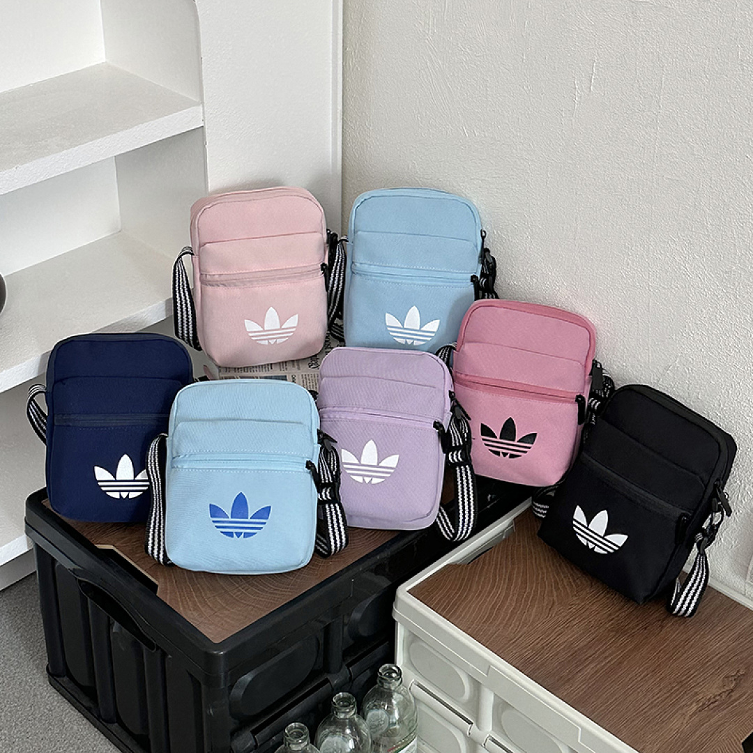 Adidas Adicolor Classic Festival Bag · WA0791
