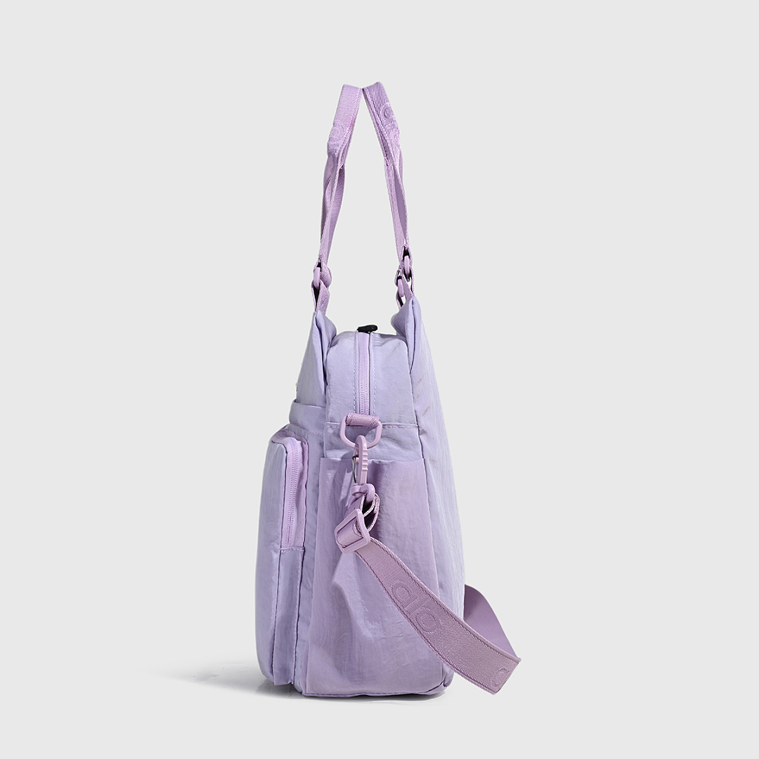 Alo Yoga Studio Utility Carryall Tote · WA14343 — תמונה 24