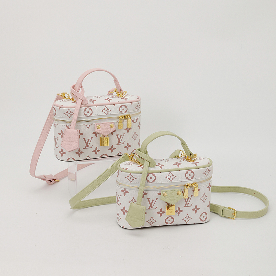 Louis Vuitton Micro Vanity Case · EL6676 — תמונה 47