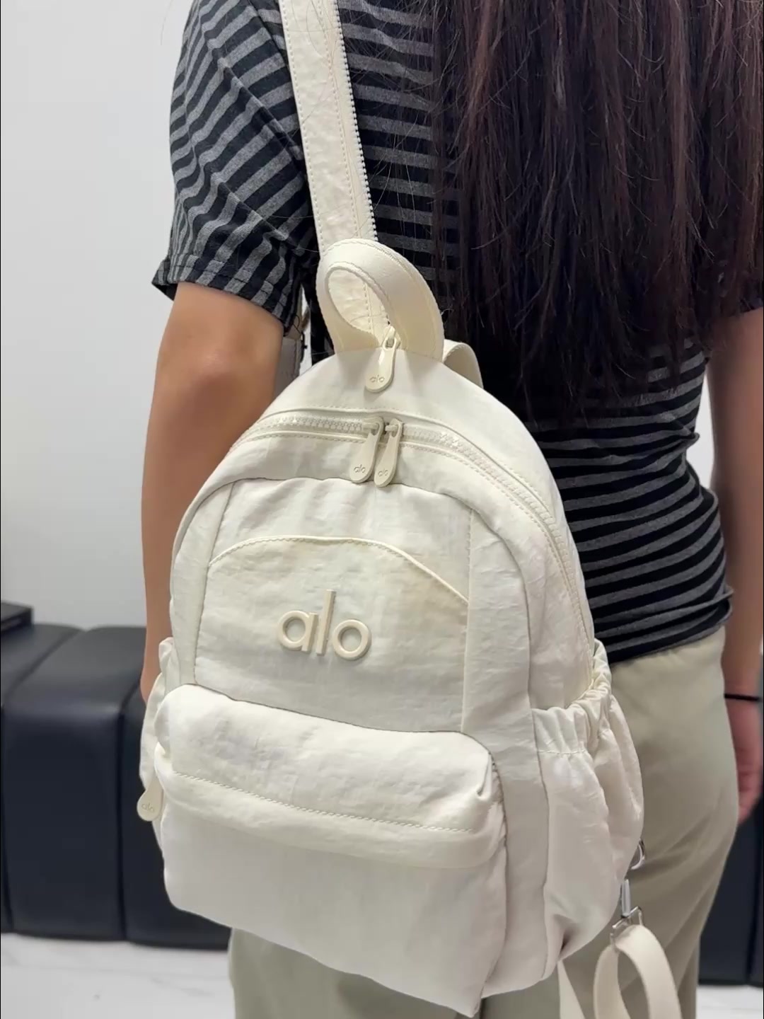 Alo Yoga Commuter Backpack · WA13238 — תמונה 7
