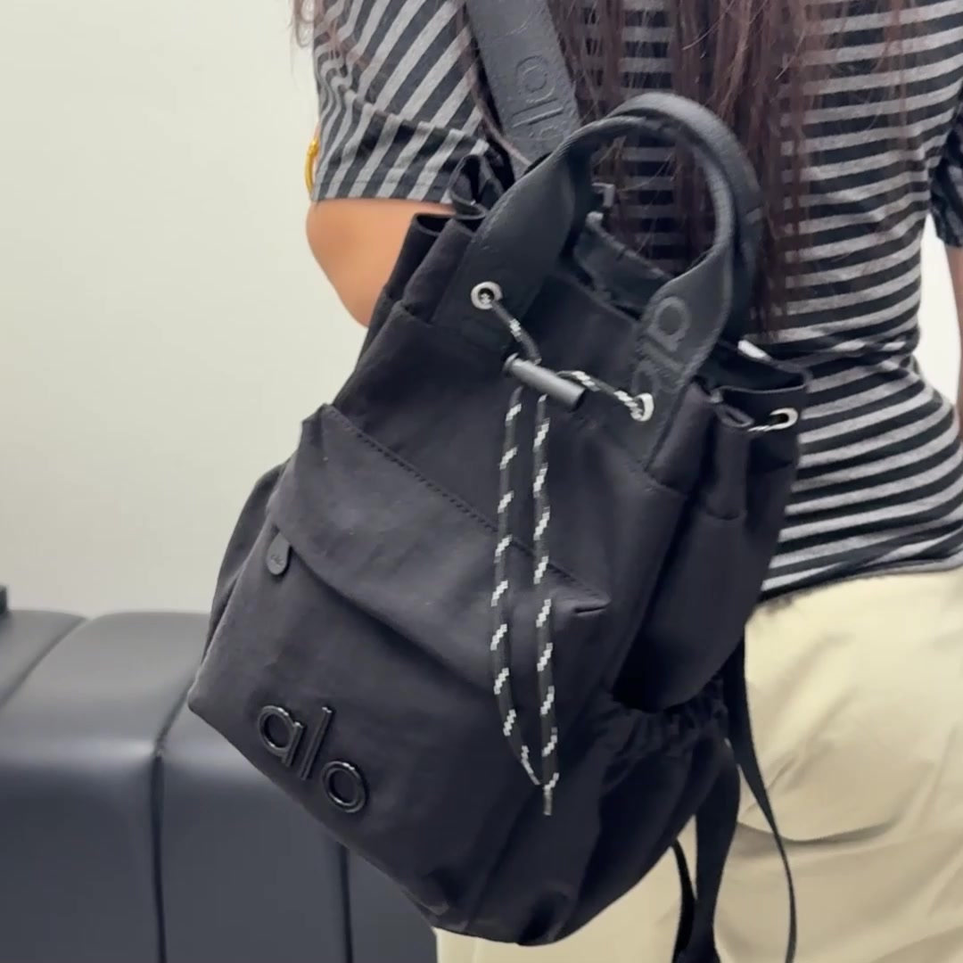 Alo Yoga Drawstring Bucket Backpack · WA12041 — תמונה 23