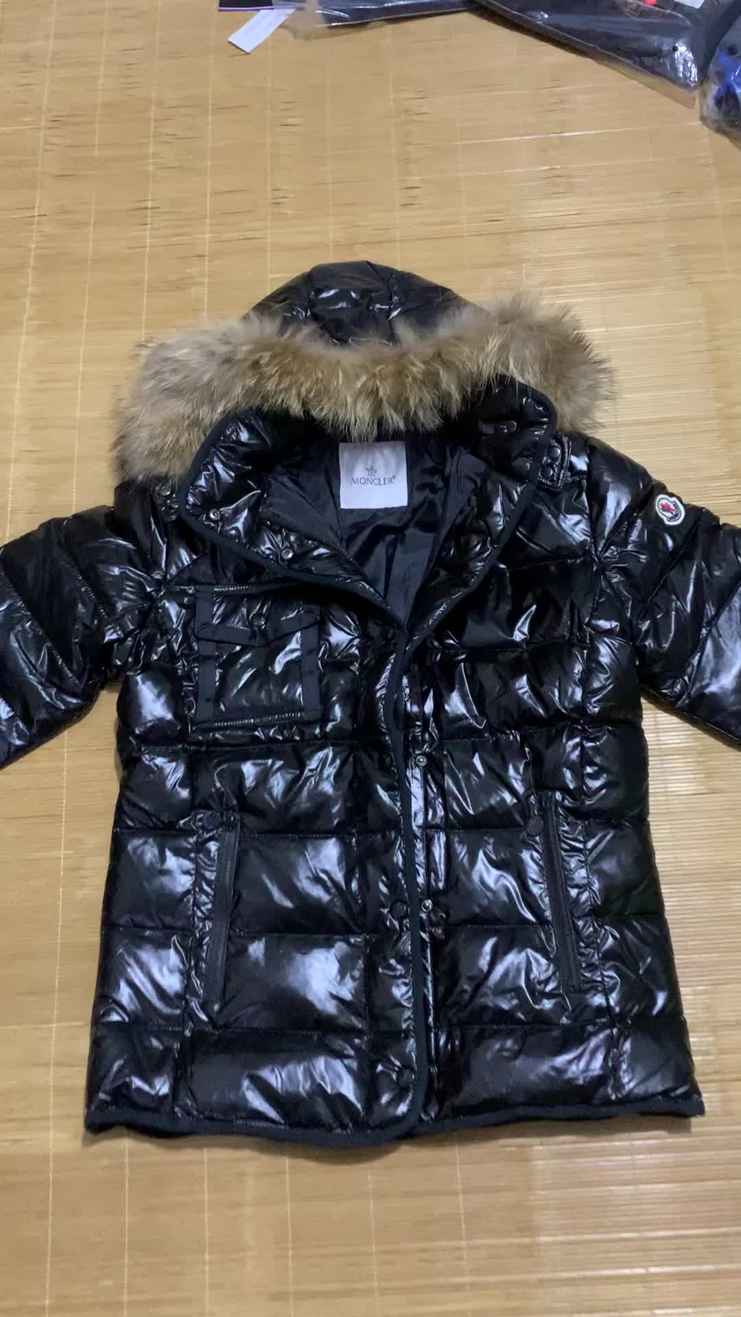 Moncler — מעיל פוך · GM7645 — תמונה 4