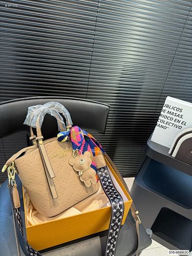 LV 56$    10720-T