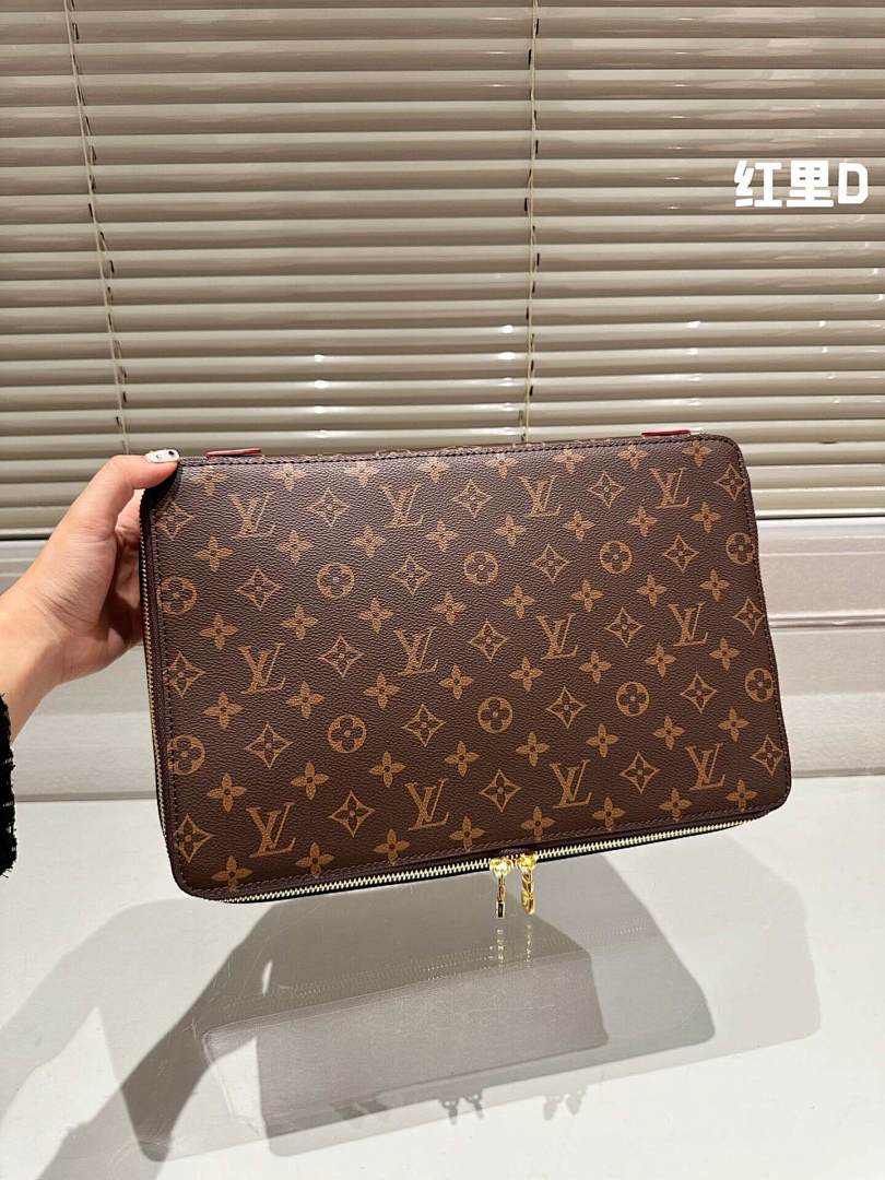 LV 67.99$ code 306-10657-T