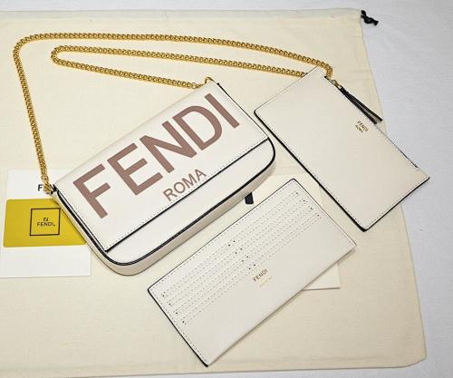 FENDI 62.99$    10680-T