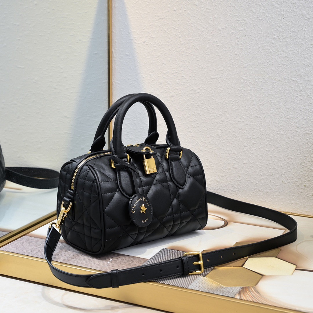 DIOR 64.99$  code 306-10568-T