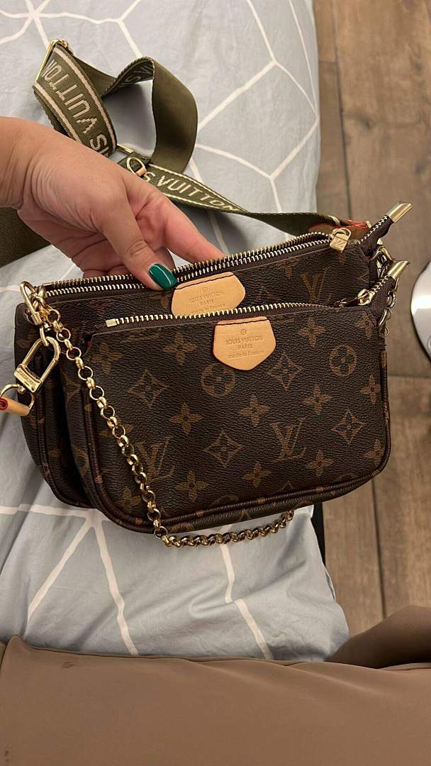 LV 5AAAAA 225 52.8$    10760-T