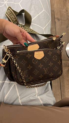 LV 5AAAAA 225 52.8$    10760-T