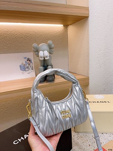 54$-MIUMIU    9837-T