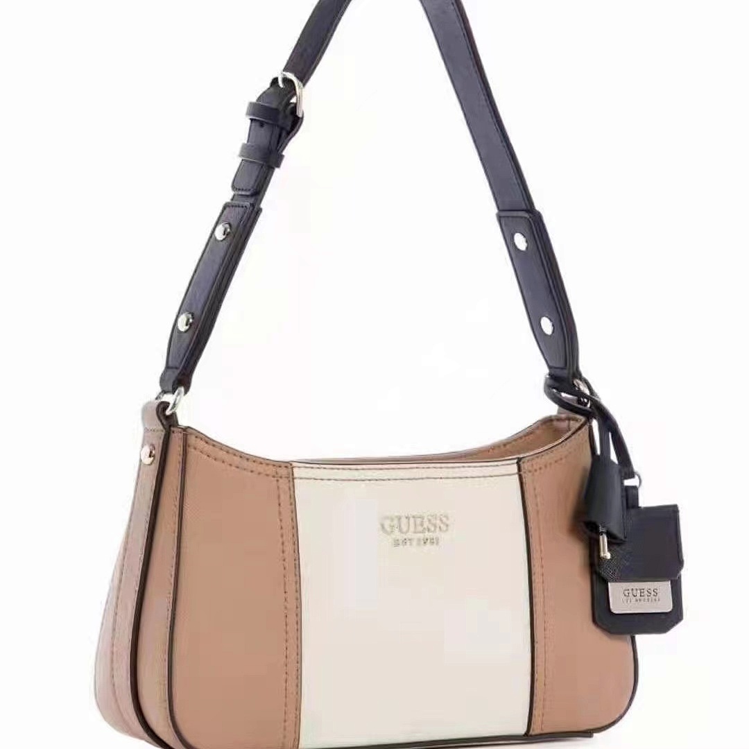 GUESS 43.99$    10519-T