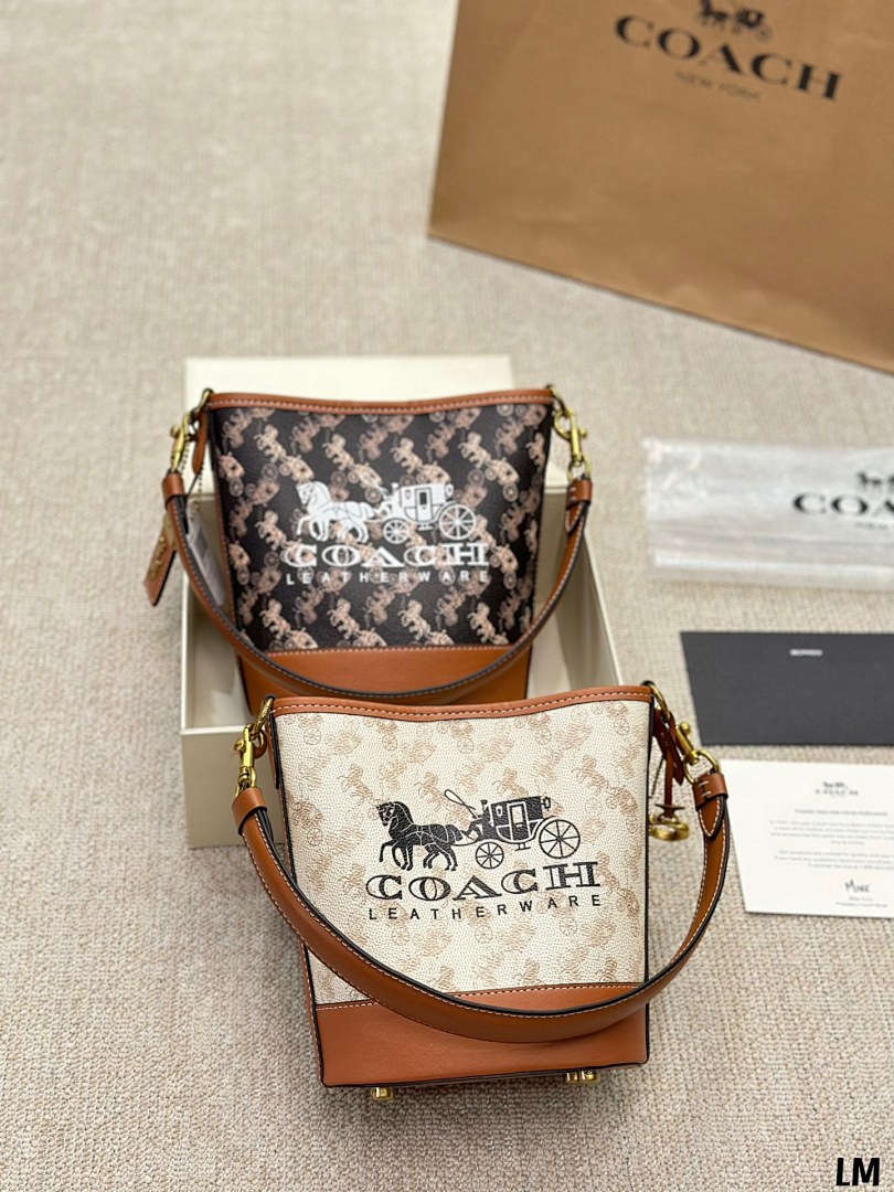 57$-COACH    9922-T