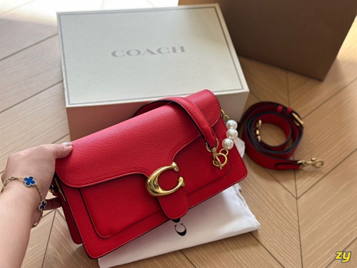 57$- COACH    9878-T