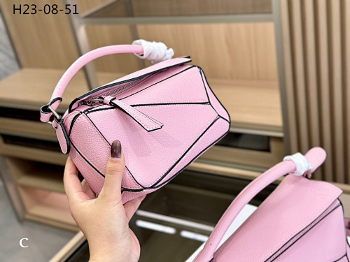 LOEWE 60$    10138-T