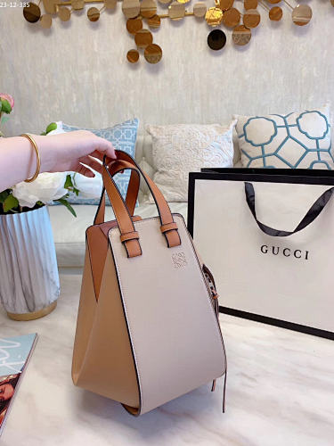 LOEVE 58$    10711-T