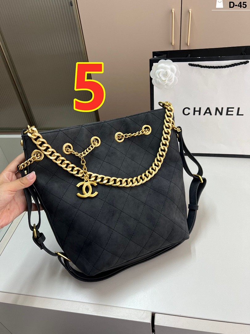Chanel On My Shoulder · 5543 — תמונה 2