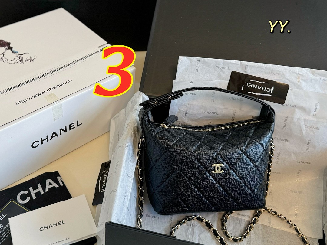 Chanel Hobo Clutch With Chain · 5498 — תמונה 11