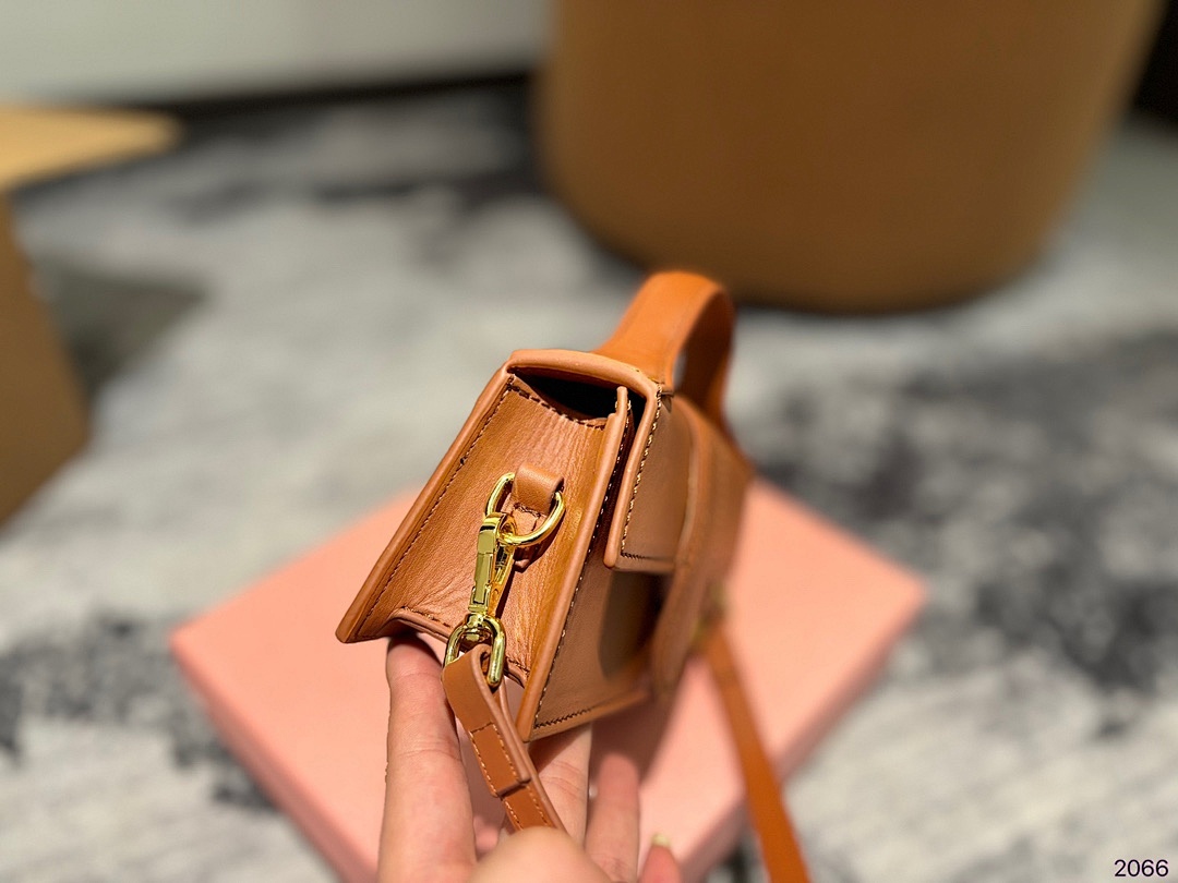 Jacquemus Le Bambino · 4821 — תמונה 13
