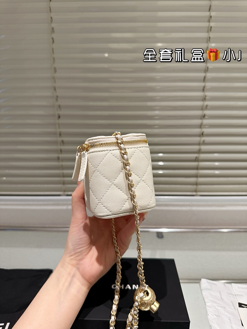 Chanel Mini Vanity Case With Chain · 5457 — תמונה 5