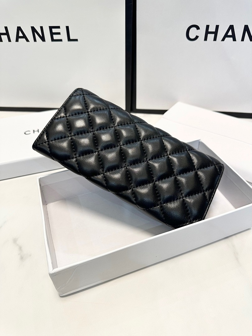Chanel Caviar Quilted Long Flap Wallet · 5431 — תמונה 10