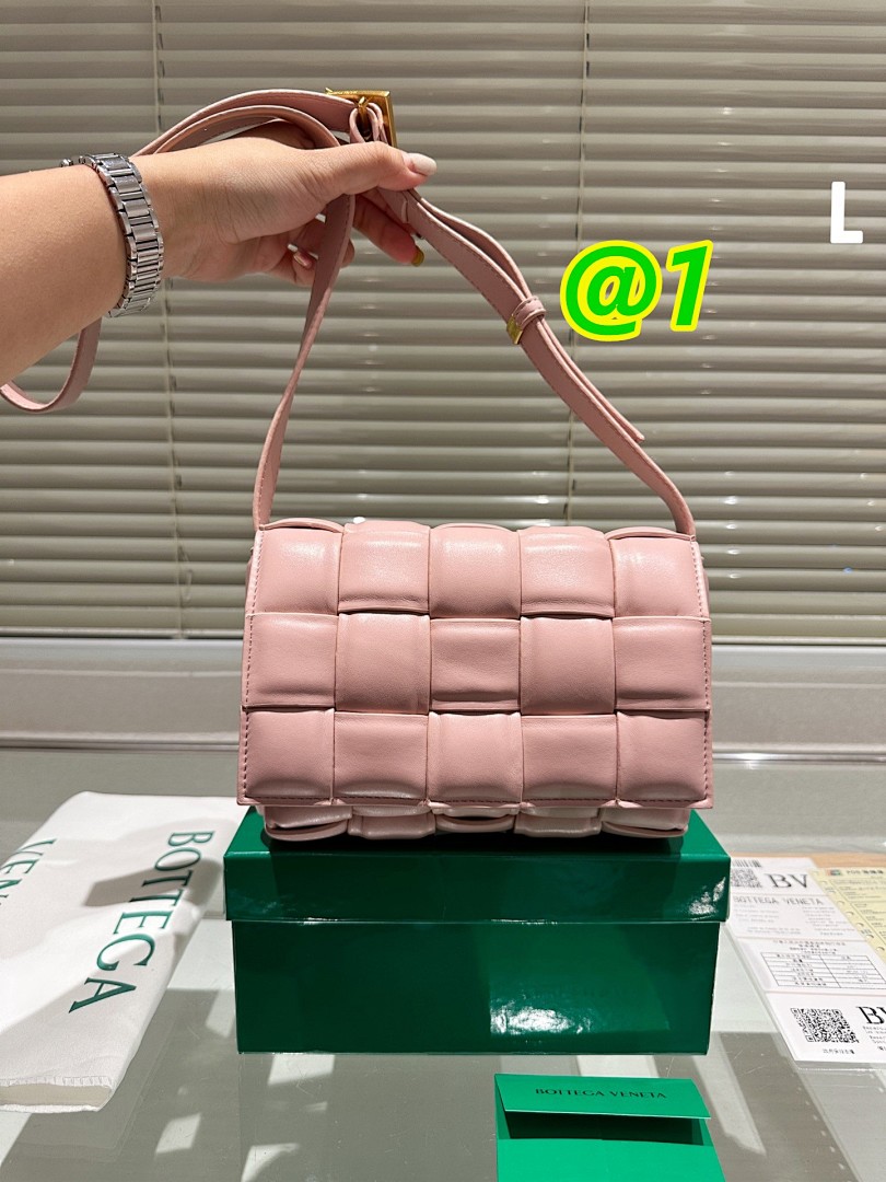 Bottega Veneta Cassette · 4200 — תמונה 10