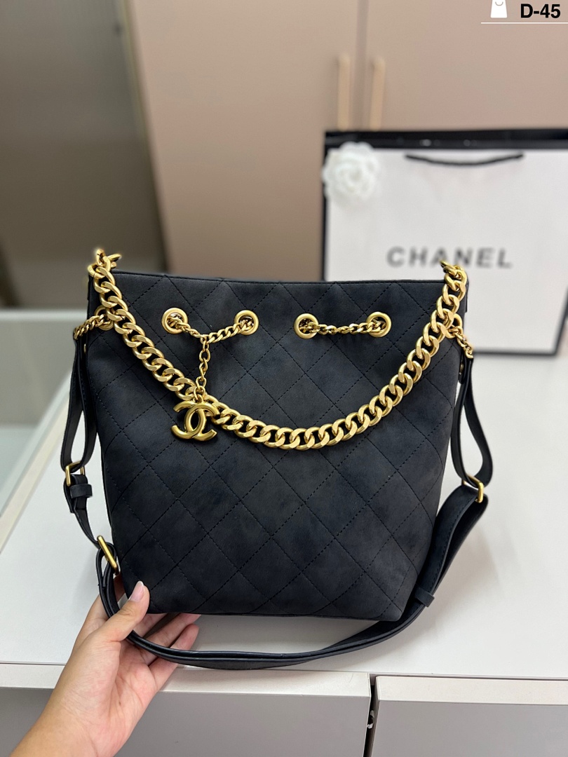 Chanel On My Shoulder · 5543 — תמונה 15