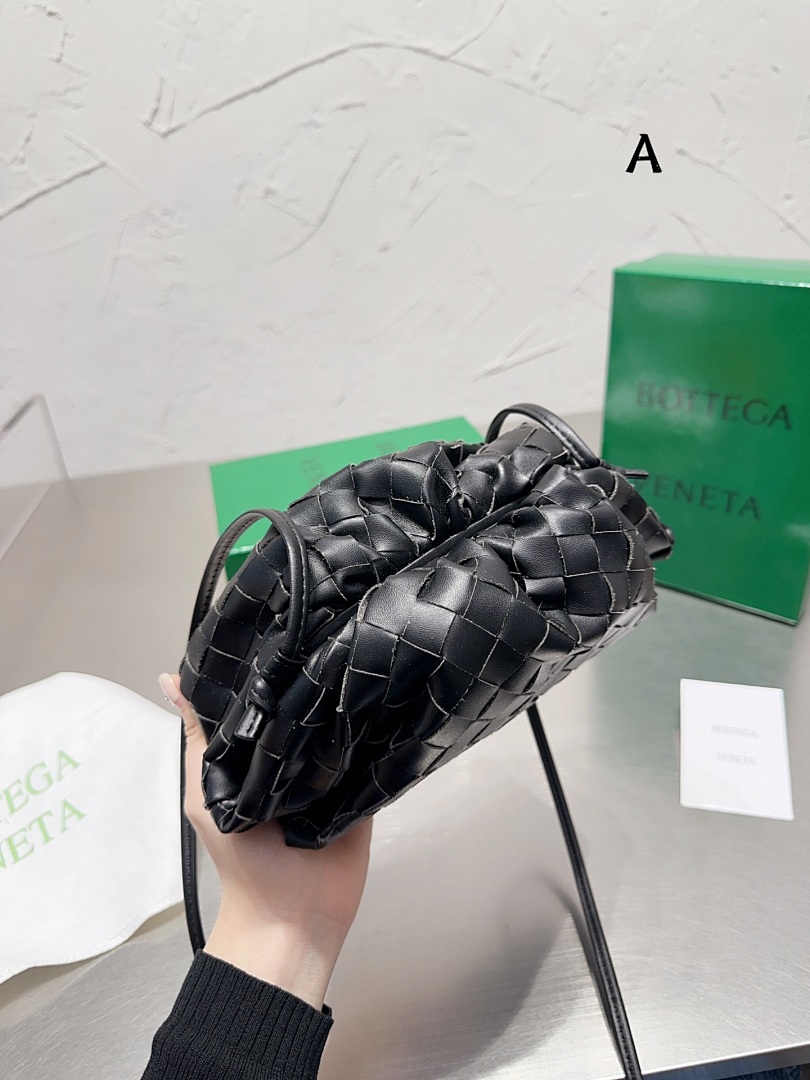 Bottega Veneta The Mini Pouch · 4342 — תמונה 17