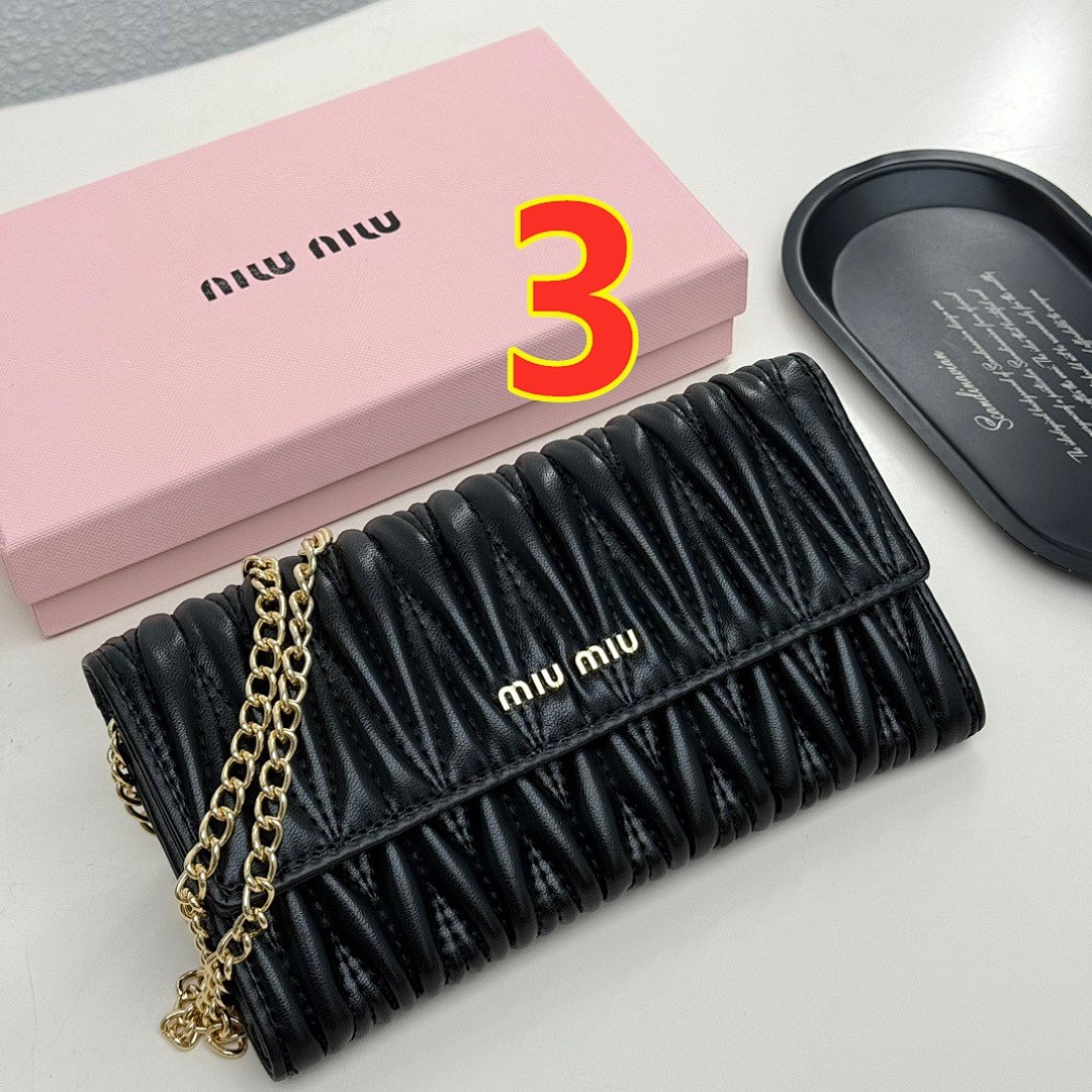 Miu Miu Small Matelassé Nappa Leather Wallet · 5546 — תמונה 3