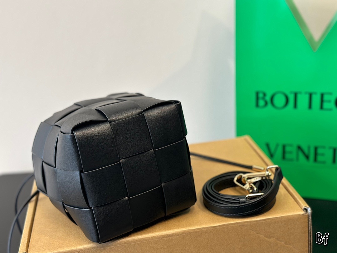Bottega Veneta — תיק כתף · 4965 — תמונה 12