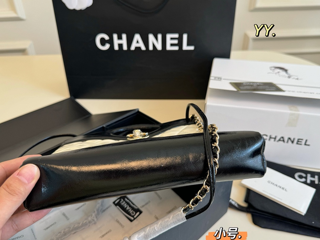 Chanel Mini 31 Shopping Bag · 5497 — תמונה 10