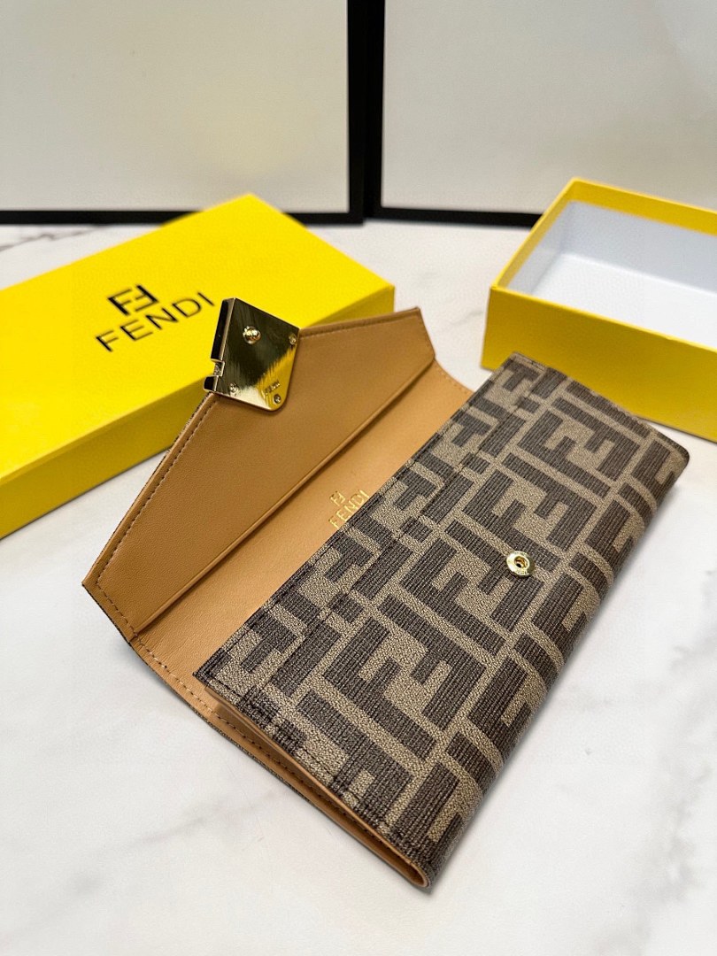 FENDI Continental Wallet · 4676 — תמונה 12