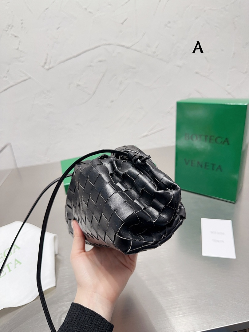 Bottega Veneta The Mini Pouch · 4342 — תמונה 13