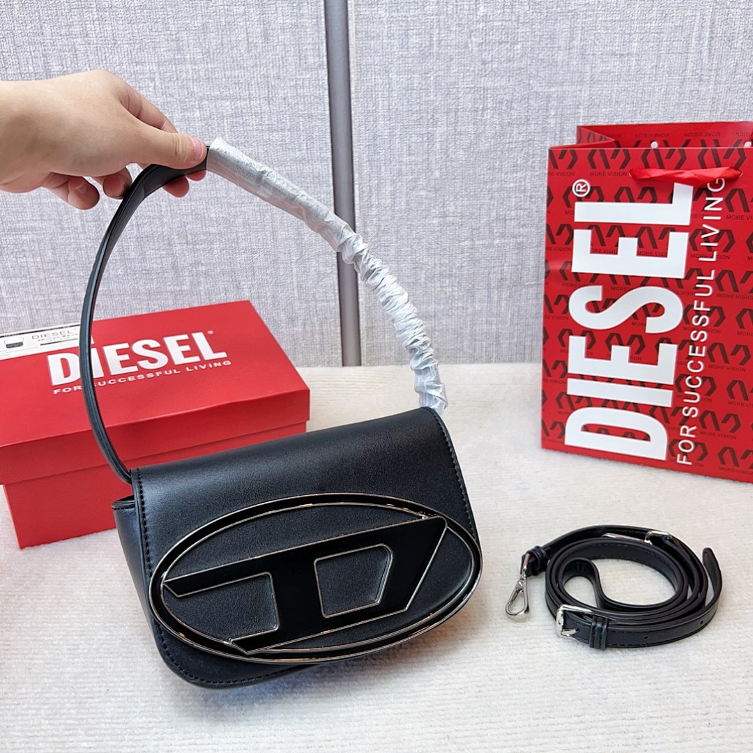 Diesel 1DR-Iconic · 4809 — תמונה 25
