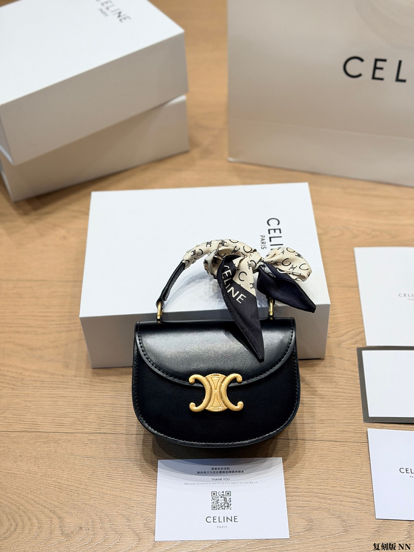 Celine Mini Besace Clea · 6413 — תמונה 12