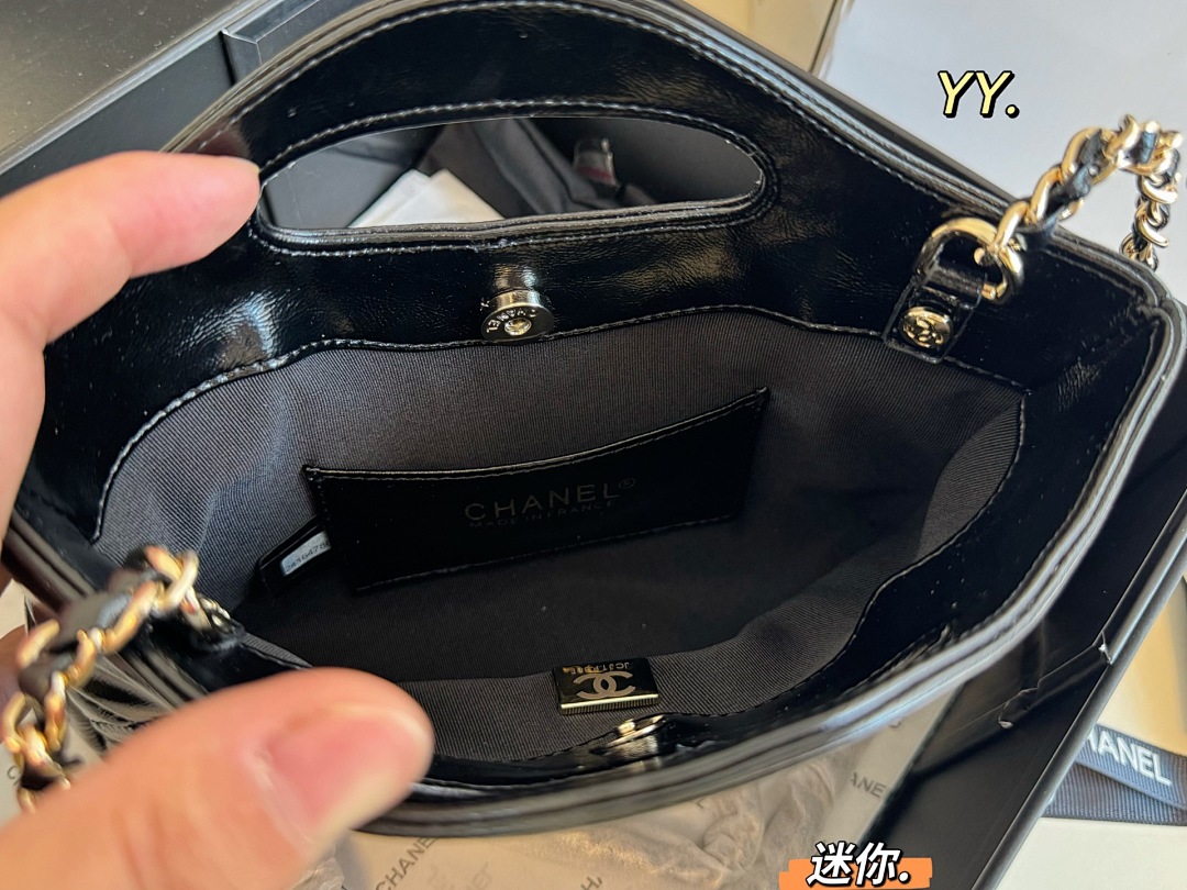 Chanel 31 Shopping Bag Mini · 5496 — תמונה 2