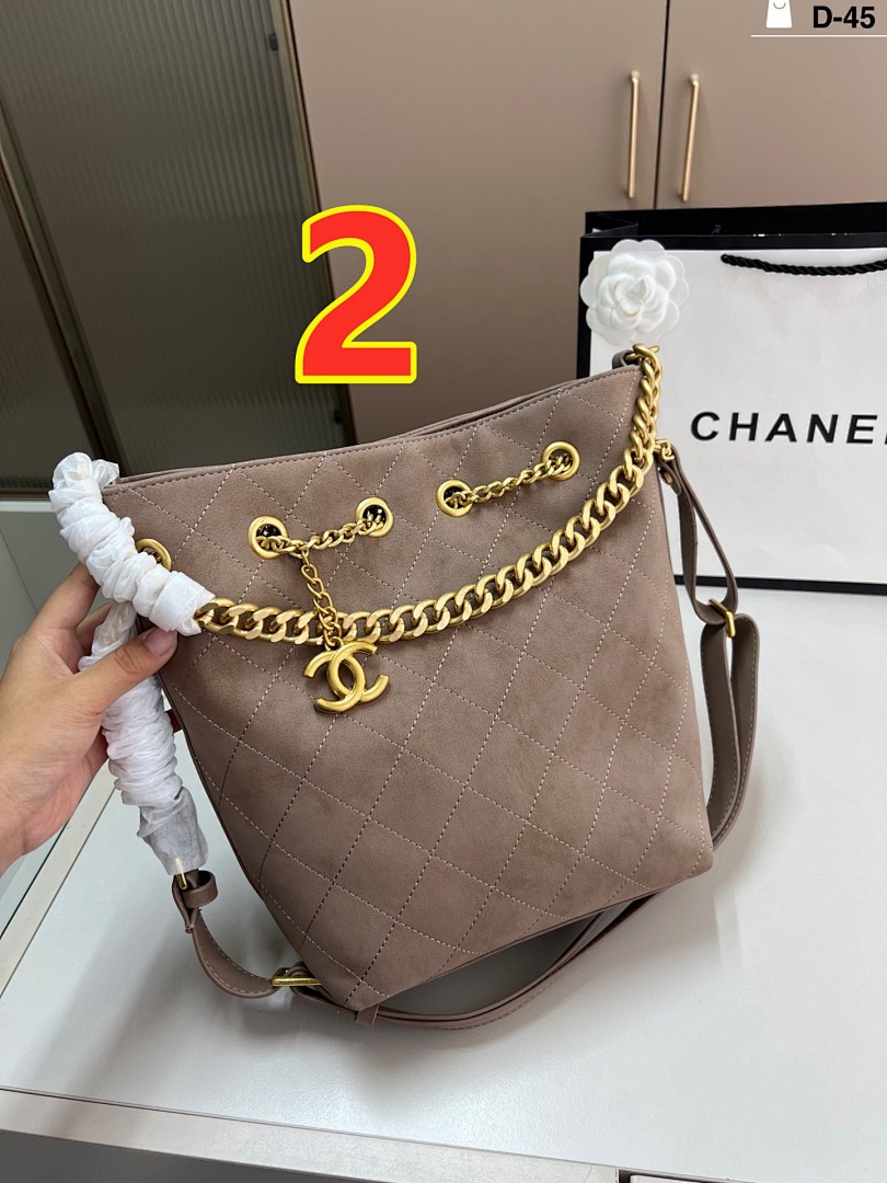Chanel On My Shoulder · 5543 — תמונה 5