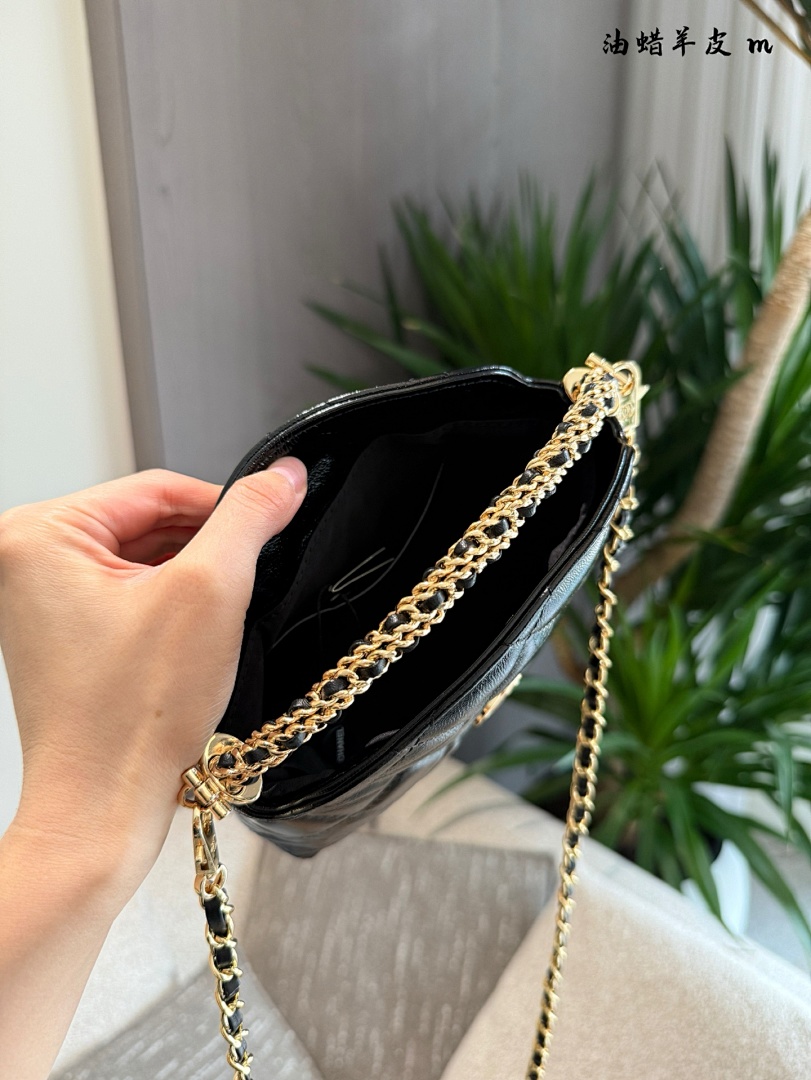 Chanel Small Bucket Bag · 5448 — תמונה 19