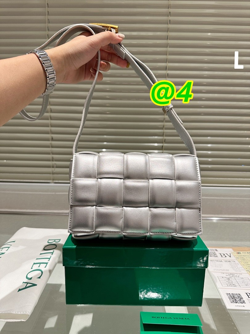 Bottega Veneta Cassette · 4200 — תמונה 7